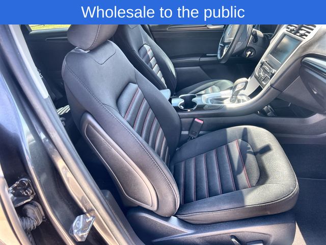 Thumbnail: 2016 Ford Fusion - 20
