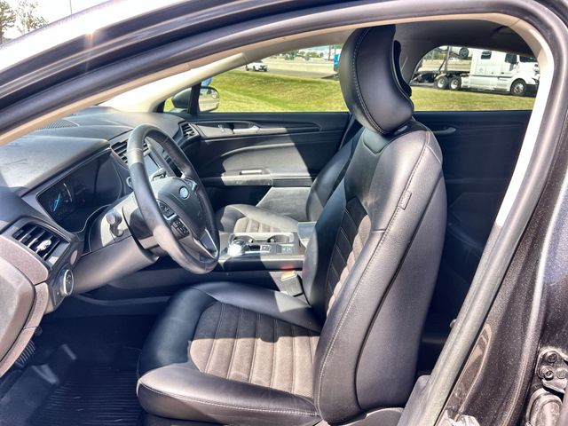 Thumbnail: 2018 Ford Fusion - 11