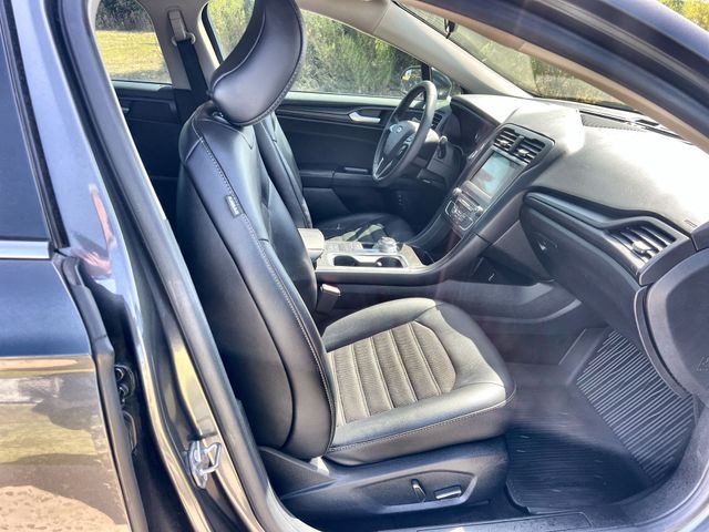 Thumbnail: 2018 Ford Fusion - 12