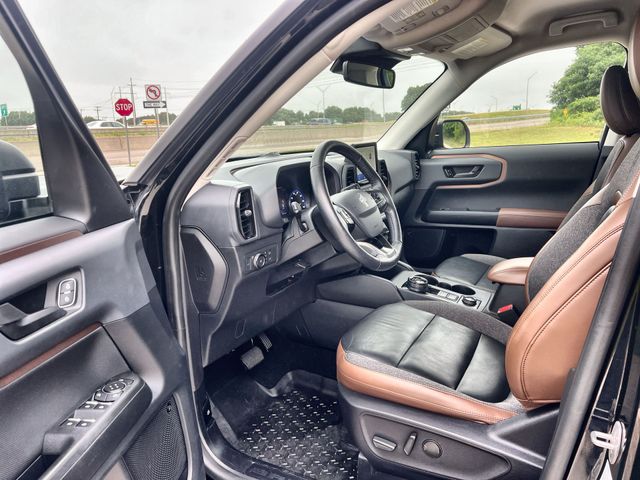 Thumbnail: 2022 Ford Bronco Sport - 11