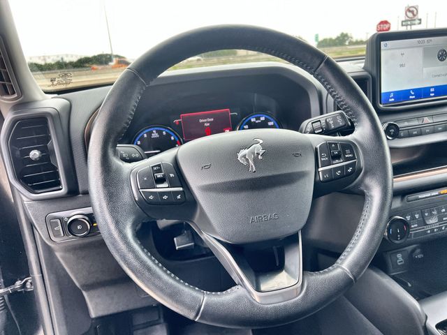 Thumbnail: 2022 Ford Bronco Sport - 10