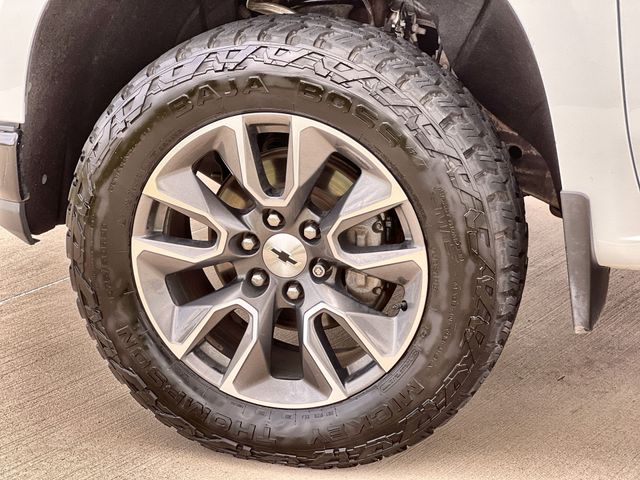 Thumbnail: 2019 Chevrolet Silverado 1500 - 8