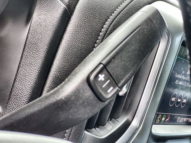 Thumbnail: 2020 Chevrolet Silverado 1500 - 23