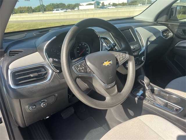 Thumbnail: 2023 Chevrolet Equinox - 10