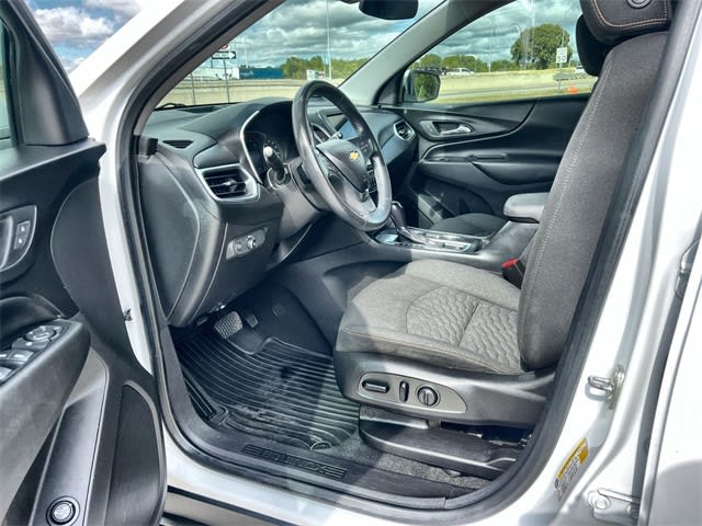 Thumbnail: 2019 Chevrolet Equinox - 11