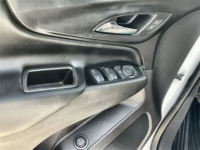 Thumbnail: 2019 Chevrolet Equinox - 30