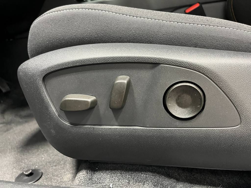 Thumbnail: 2025 Honda Prologue - 22