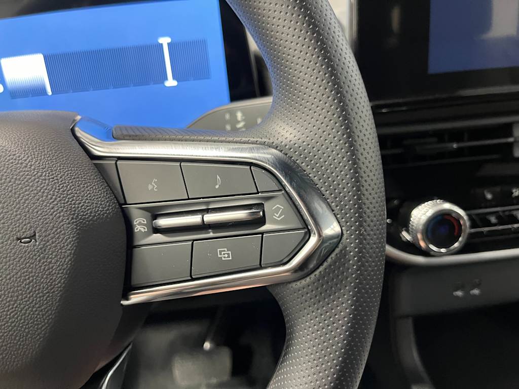 Thumbnail: 2025 Honda Prologue - 24