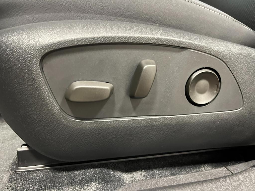 Thumbnail: 2025 Honda Prologue - 22