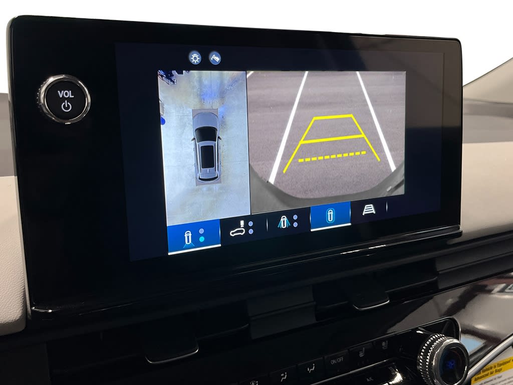 Thumbnail: 2025 Honda Prologue - 24