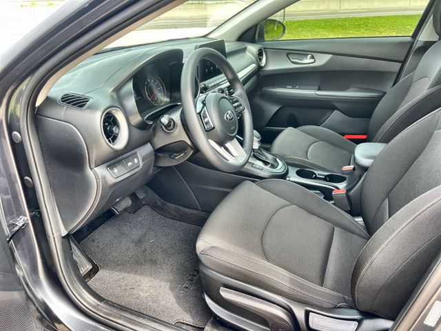 Thumbnail: 2020 Kia Forte - 11