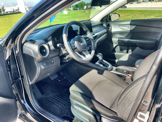 Thumbnail: 2023 Kia Forte - 11