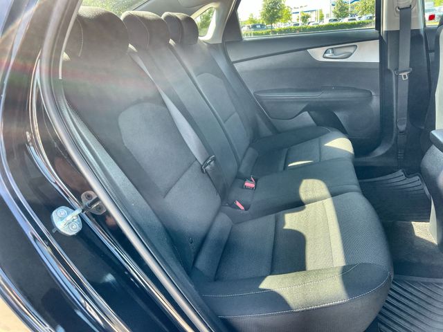 Thumbnail: 2023 Kia Forte - 13