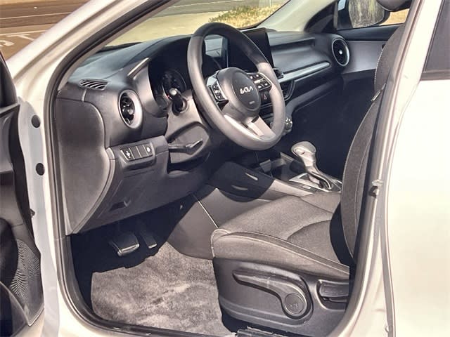 Thumbnail: 2023 Kia Forte - 11