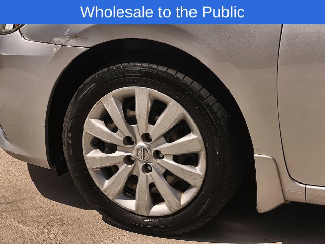 Thumbnail: 2016 Nissan Sentra - 8
