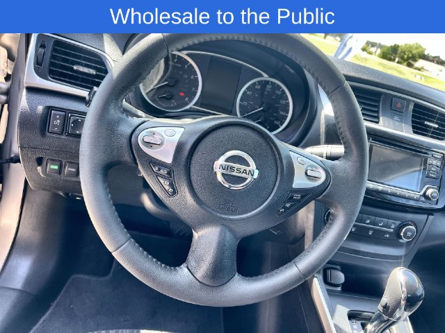 Thumbnail: 2016 Nissan Sentra - 10