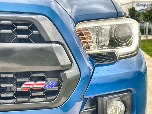 Thumbnail: 2018 Toyota Tacoma - 23