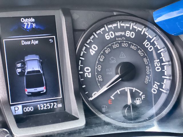 Thumbnail: 2018 Toyota Tacoma - 16