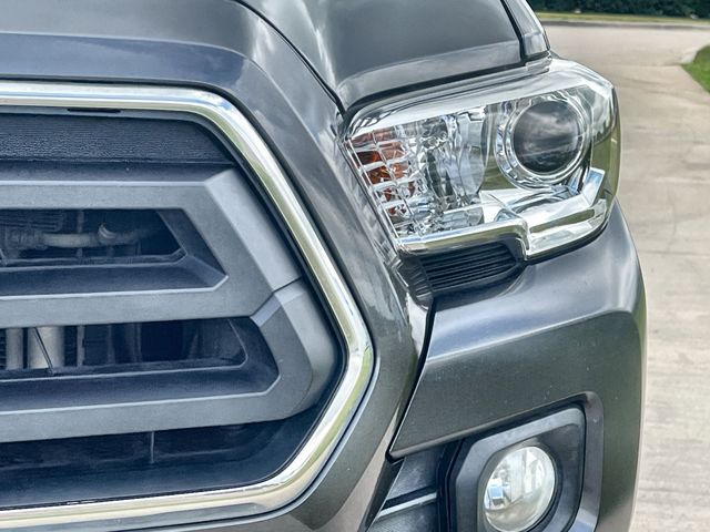 Thumbnail: 2022 Toyota Tacoma - 25