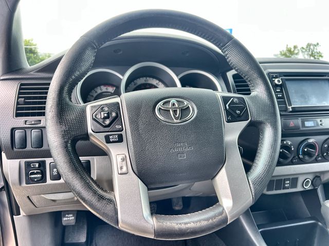 Thumbnail: 2014 Toyota Tacoma - 10