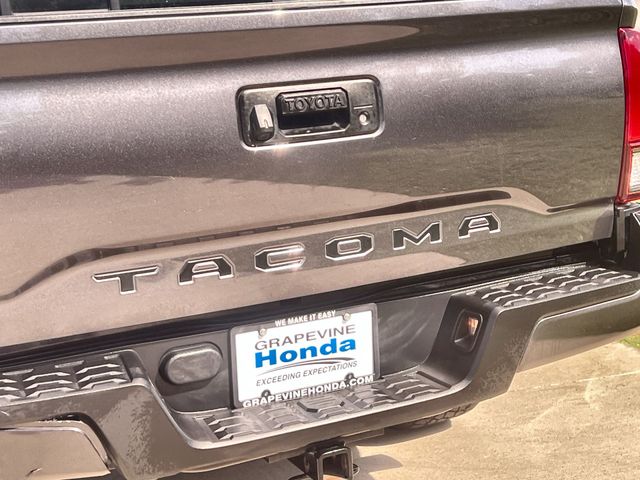 Thumbnail: 2021 Toyota Tacoma - 7