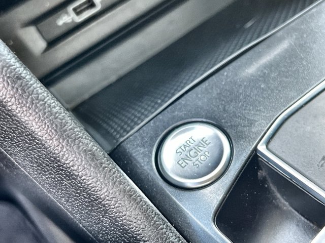 Thumbnail: 2019 Volkswagen Tiguan - 28