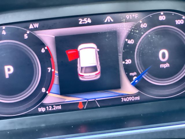 Thumbnail: 2021 Volkswagen Tiguan - 16