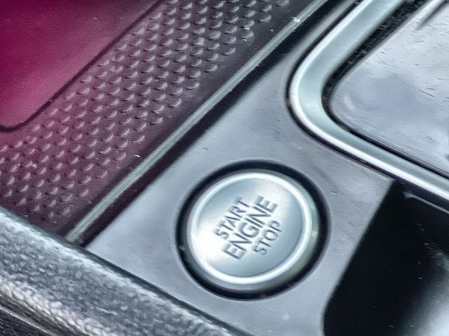 Thumbnail: 2020 Volkswagen Jetta - 28