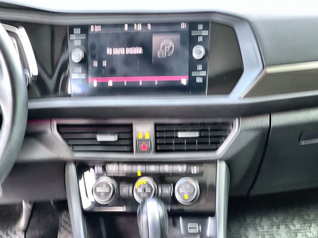 Thumbnail: 2020 Volkswagen Jetta - 14