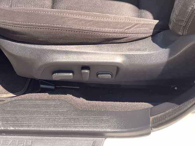 Thumbnail: 2016 Subaru Legacy - 30