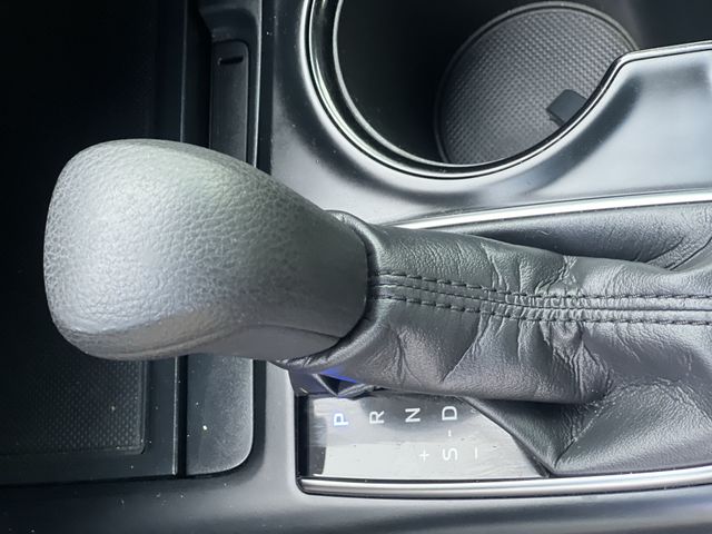 Thumbnail: 2018 Toyota Camry - 15