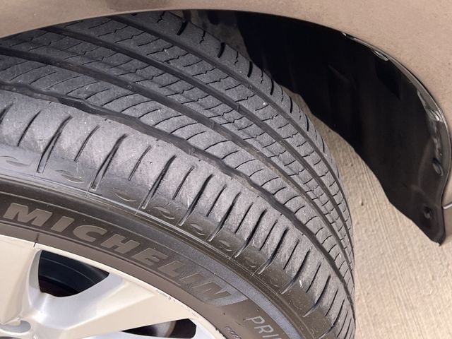 Thumbnail: 2018 Toyota Camry - 23