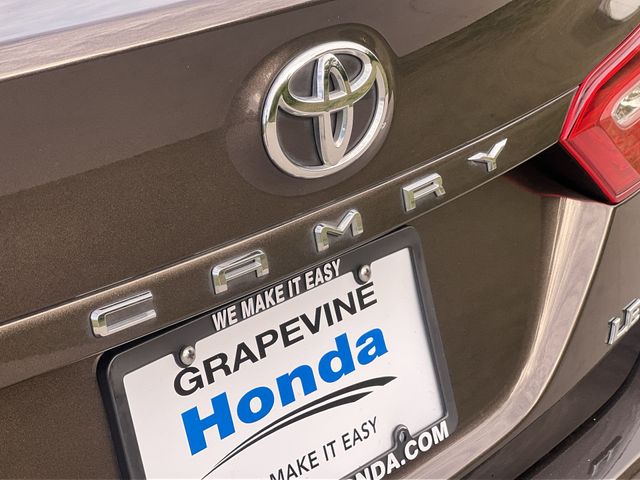 Thumbnail: 2018 Toyota Camry - 7