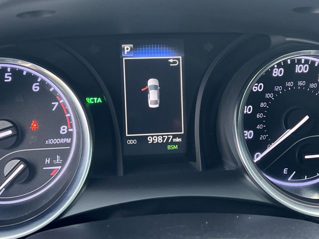 Thumbnail: 2018 Toyota Camry - 16