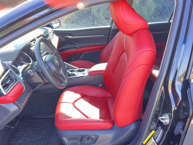 Thumbnail: 2018 Toyota Camry - 11