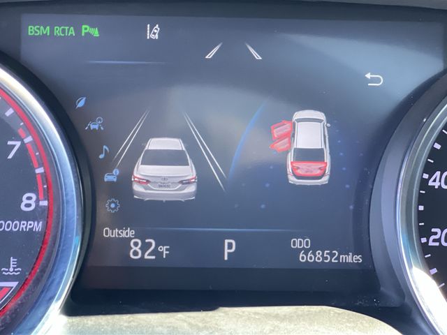 Thumbnail: 2018 Toyota Camry - 15