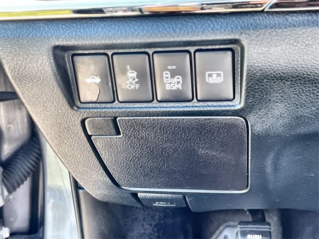 Thumbnail: 2014 Toyota Avalon - 29