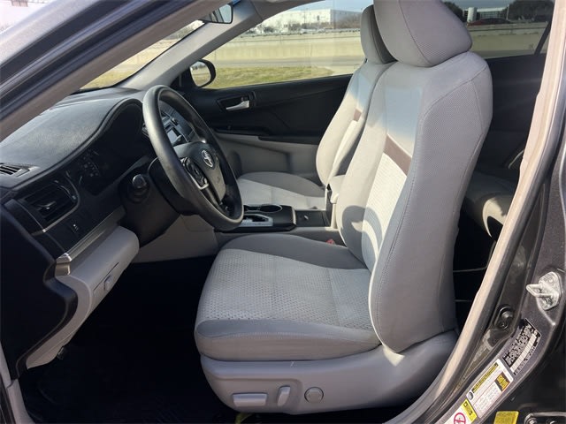 Thumbnail: 2012 Toyota Camry - 11