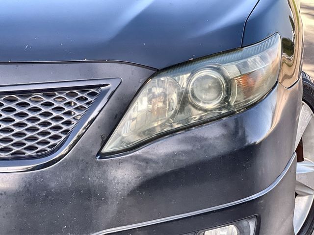 Thumbnail: 2010 Toyota Camry - 24