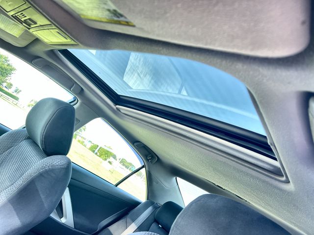 Thumbnail: 2010 Toyota Camry - 29