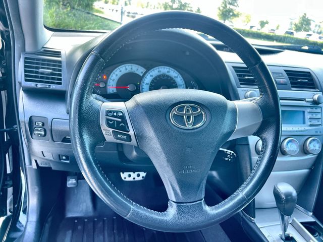 Thumbnail: 2010 Toyota Camry - 10