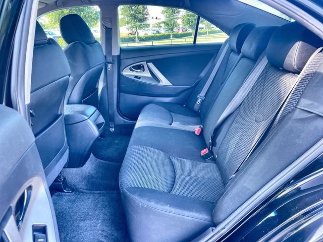 Thumbnail: 2010 Toyota Camry - 13
