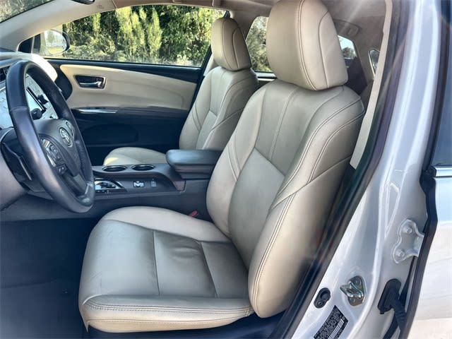 Thumbnail: 2017 Toyota Avalon - 12