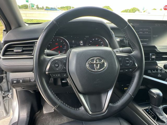 Thumbnail: 2021 Toyota Camry - 10