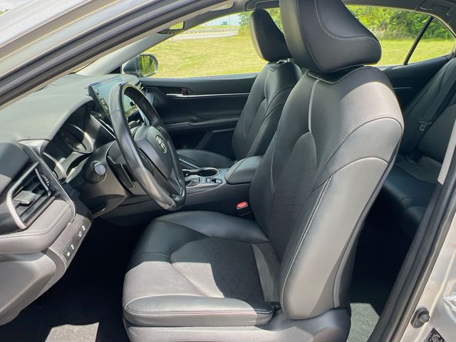 Thumbnail: 2021 Toyota Camry - 12