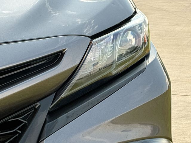 Thumbnail: 2021 Toyota Camry - 23