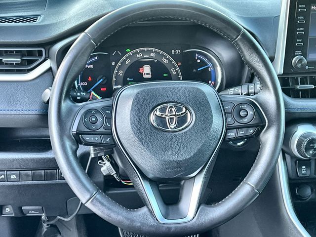 Thumbnail: 2021 Toyota RAV4 - 10