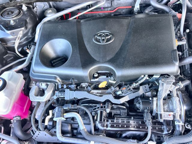 Thumbnail: 2021 Toyota RAV4 - 9