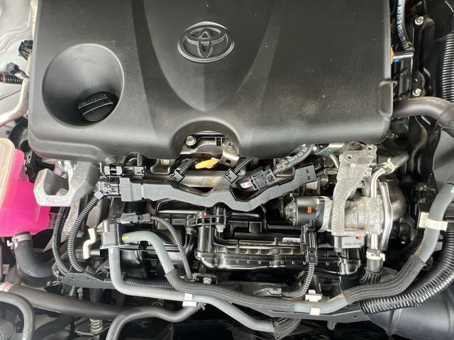 Thumbnail: 2021 Toyota RAV4 - 9