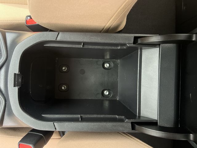 Thumbnail: 2021 Toyota RAV4 - 27